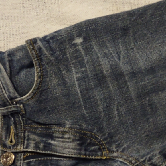 Distressed Denim Shorts Girl's size 8 - Picture 4 of 9